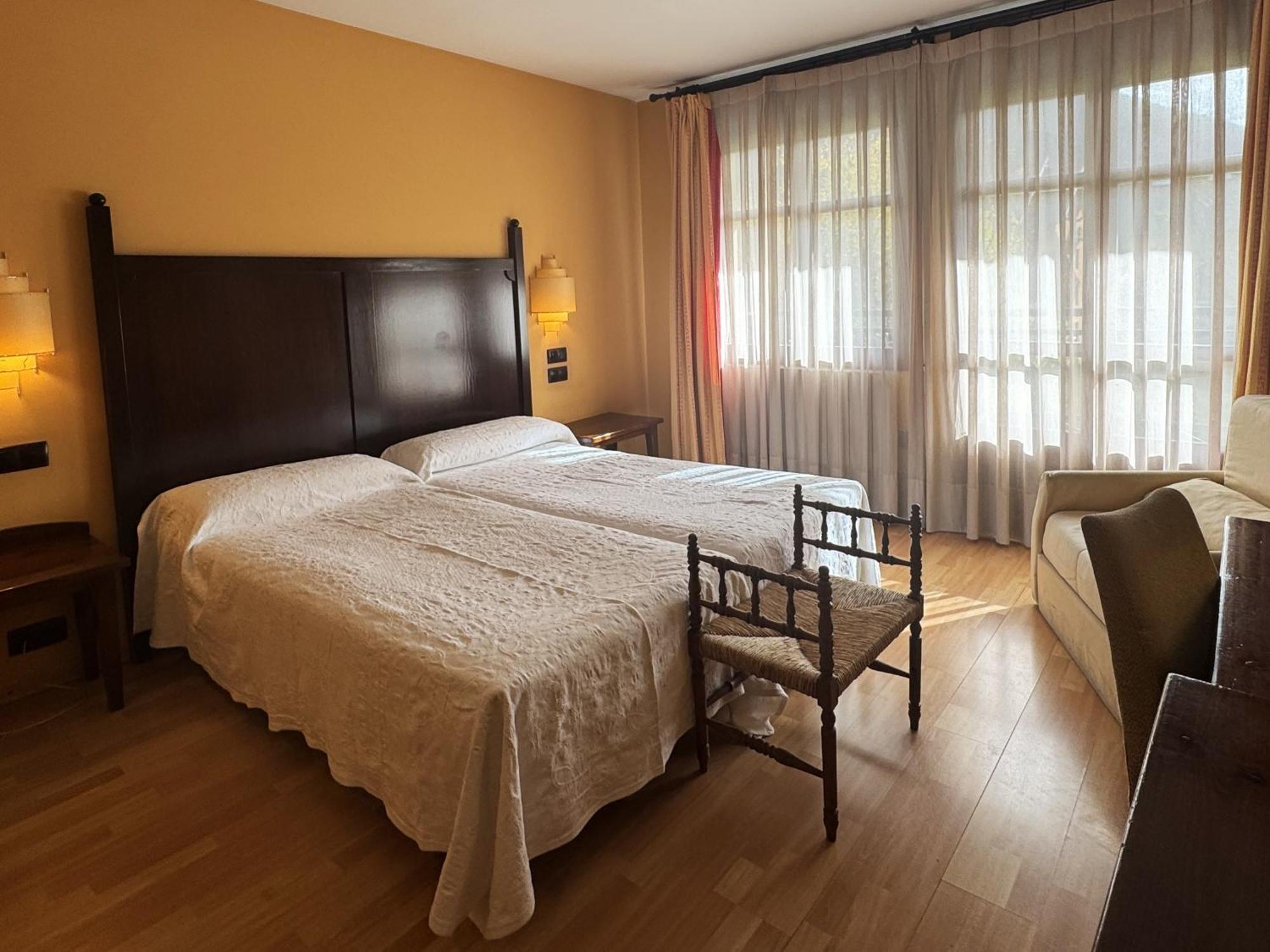 Hotel Cotiella Campo  Exteriér fotografie