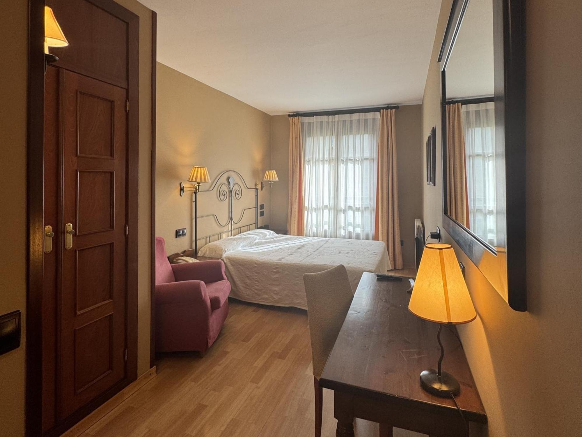 Hotel Cotiella Campo  Exteriér fotografie